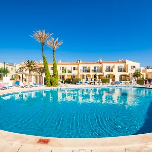 Lägenhetshotell Globales Binimar, Cala'N Blanes (Menorca)