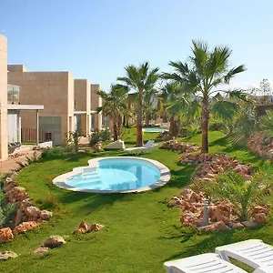 Lejlighedshotel L' Escala Resort